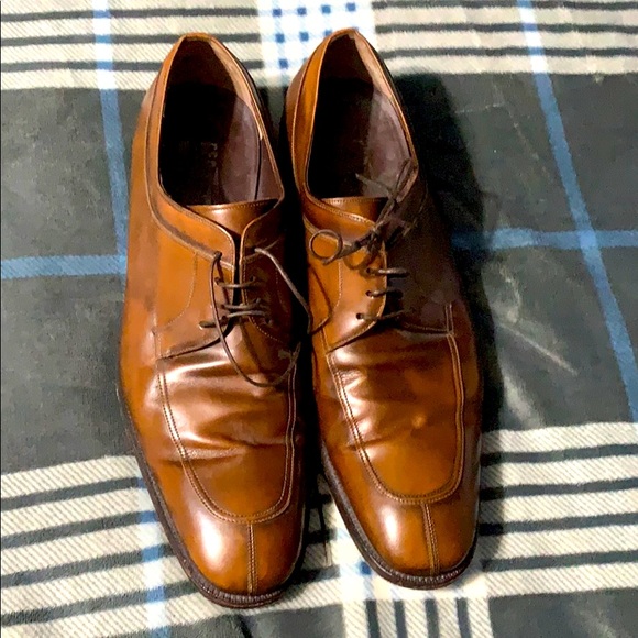 Shoes - Picture 1 of 3